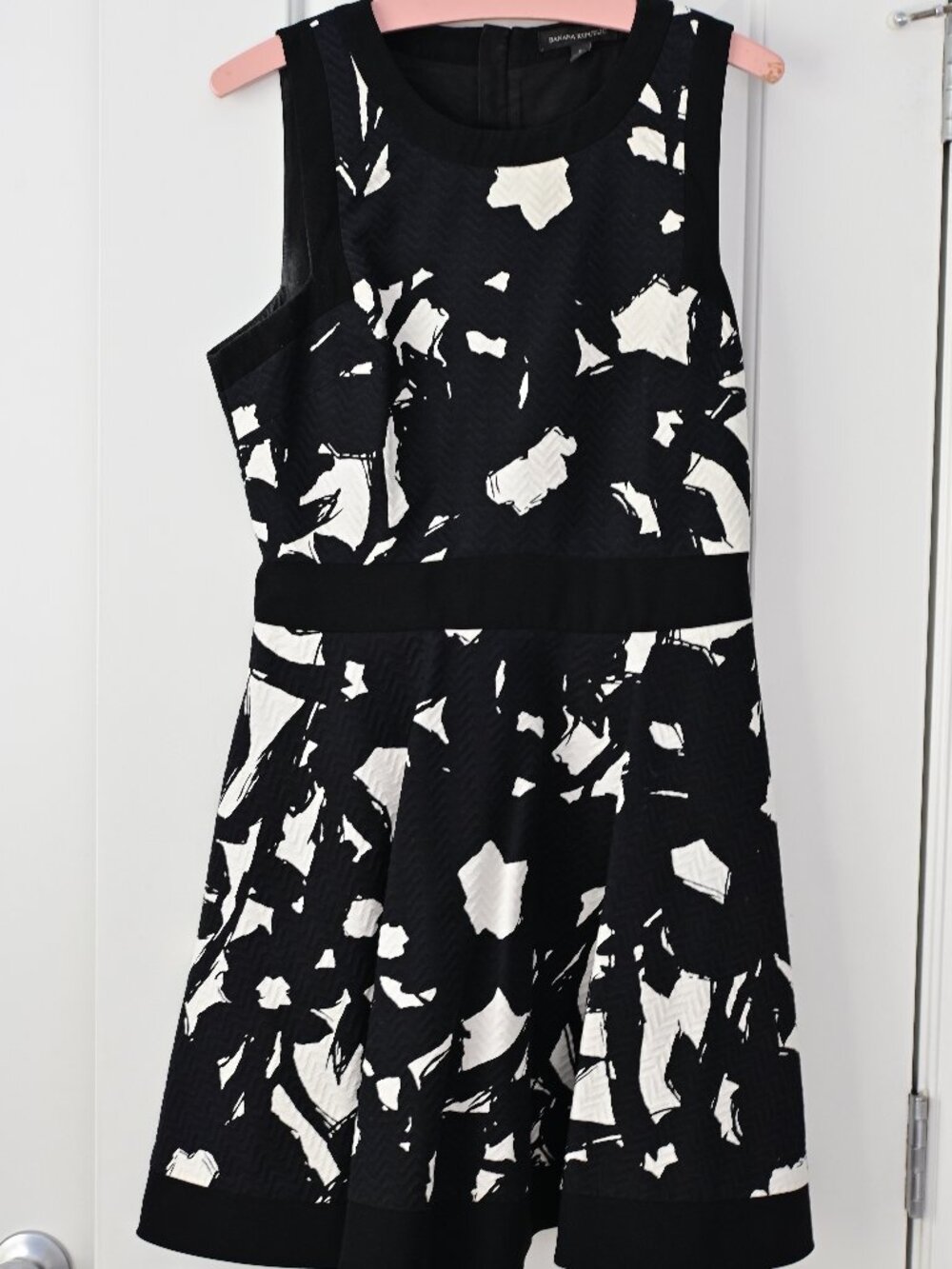 Arrangement in Black and White